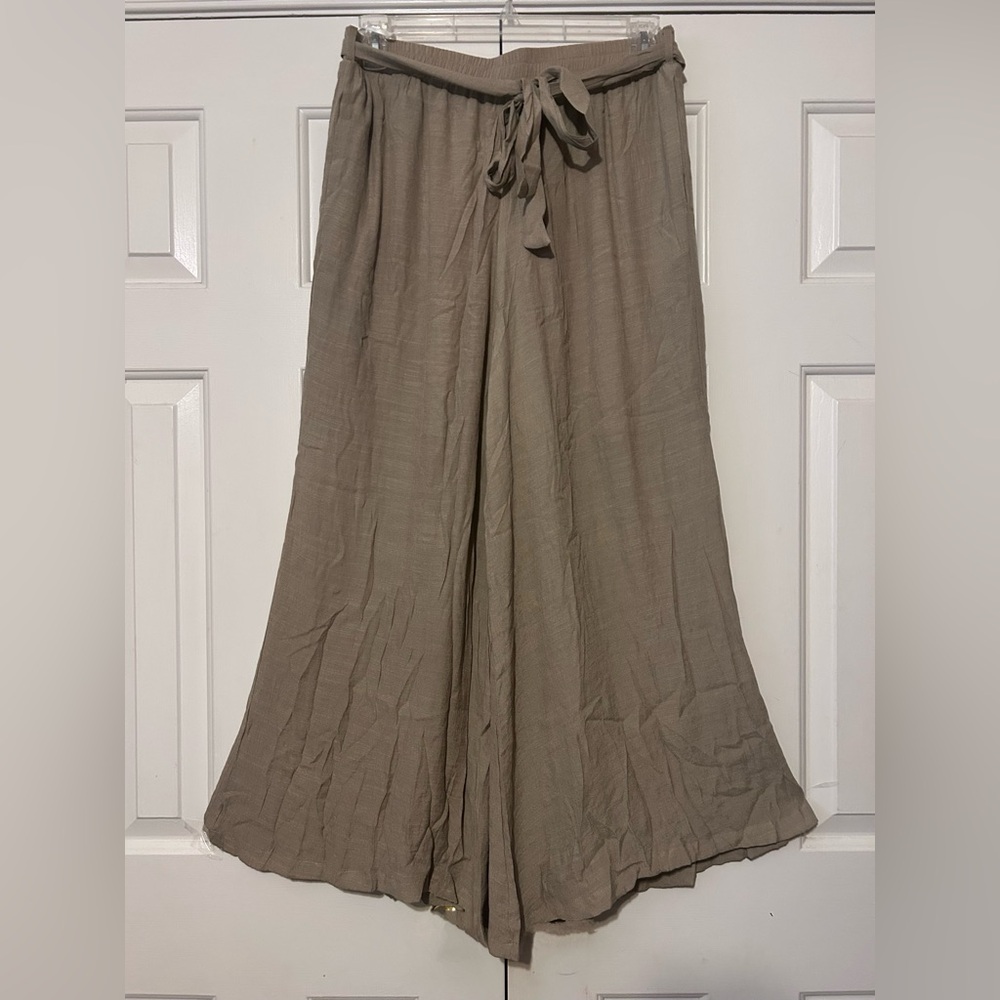 Flowy flare wide leg taupe pants w tie belt